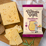 Сыр Ореховый с фенугреком TM Радость вкуса (200г / 180г)