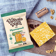 Сыр Мраморный TM Радость вкуса (200г / 180г)